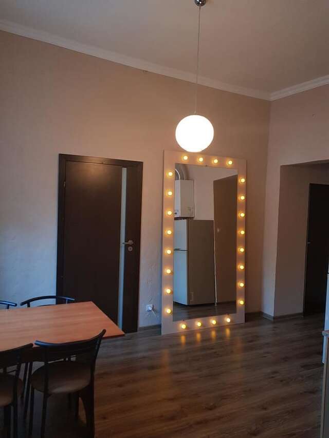 Отель Apart-Hotel City Center Contrabas Львов-14