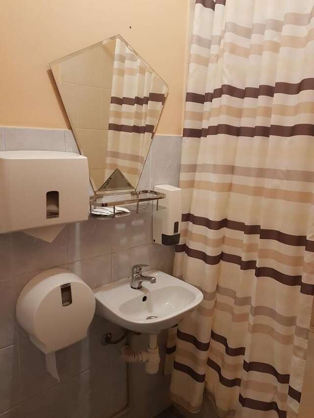 Отель Apart-Hotel City Center Contrabas Львов-34