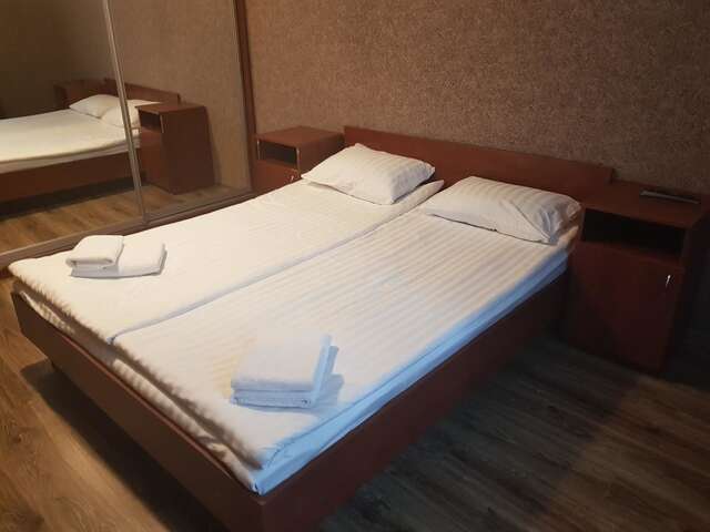 Отель Apart-Hotel City Center Contrabas Львов-36