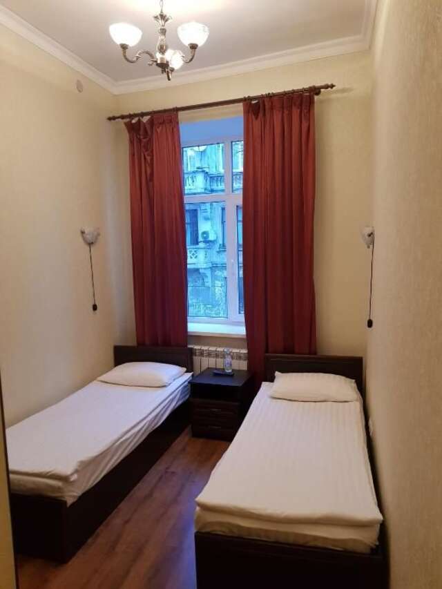 Отель Apart-Hotel City Center Contrabas Львов-71