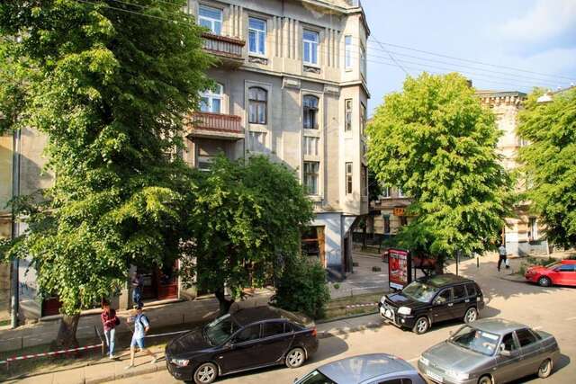 Отель Apart-Hotel City Center Contrabas Львов-79
